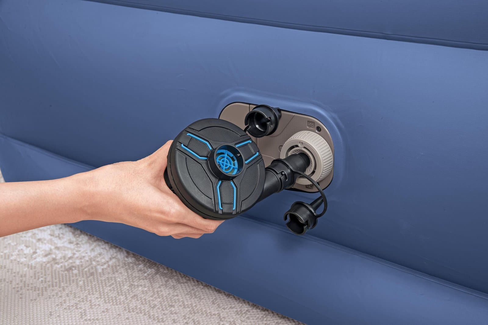 надуваем двоен матрак с вградена електрическа помпа 2.03m x 1.52m x 56cm Tritech Air Mattress Queen - Image 19